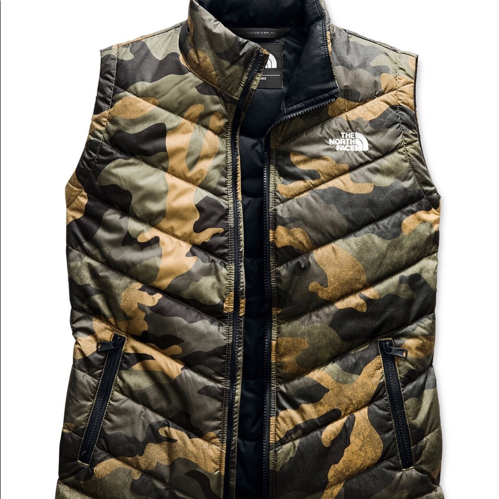 North face vest 💚🖤  size small